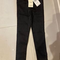 girls jeans 7 y BNWT Mango