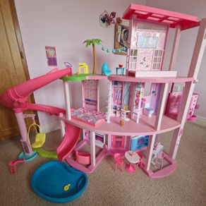 Barbie dream house playset