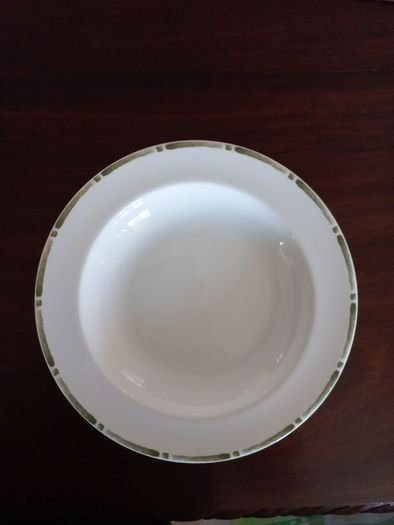 2 x pasta plates Barbara Barry Boxwood Wedgwood Bone China