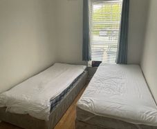 2 single bed with mattress