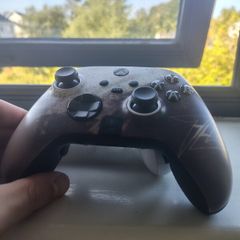 Xbox series x and 3 controllers and xim matrix