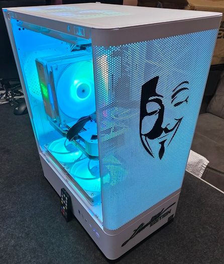 White Gamer Ryzen 5 RTX 4060 Gaming PC