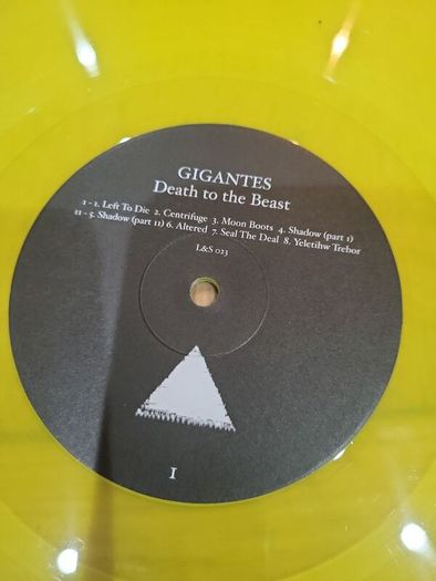 Gigantes Death To The Beast Yellow Vinyl LP