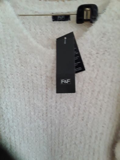 ladies brand new jumper