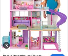 Barbie dreamhouse