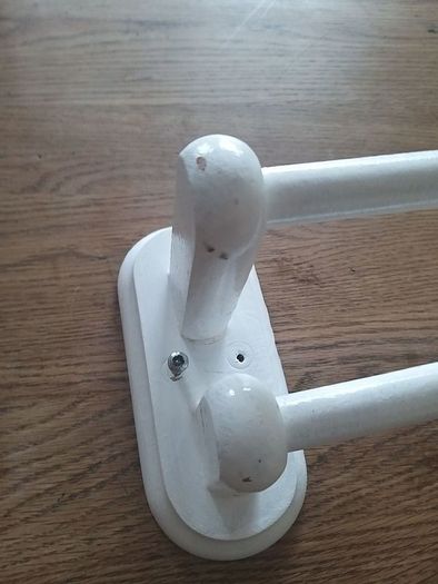 Wooden Towel Rail