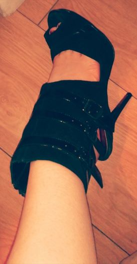 Ladies boots