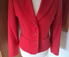 Lovely Gerry Weber Quality Short Red Blazer Size 10