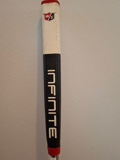 Great Condition Wilson Staff Infinite Windy City Putter