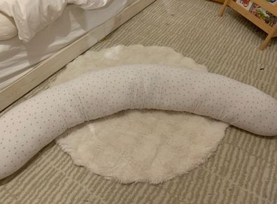 pregnancy pillow