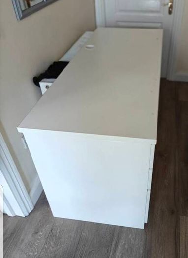 Free Desk