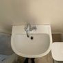 Sink basin and full pedestal Image 6