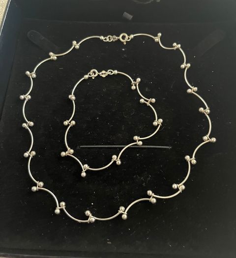 Silver Necklace & Bracelet