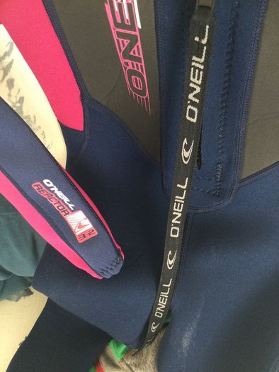 O Neil's girls wetsuit