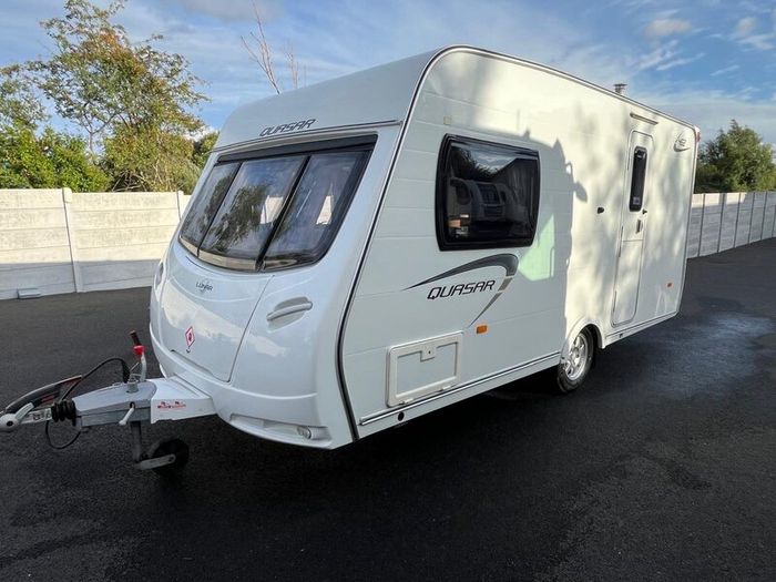 2012 Lunar Quasar 462- 2Berth