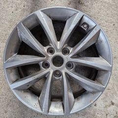 Kia Sorrento 2014-2018 17 inch alloy wheel