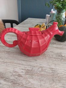 teapot