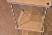 Corner shelf