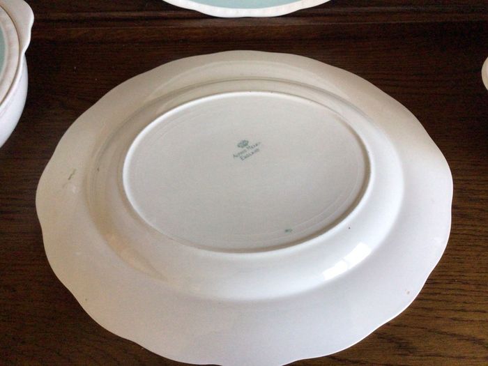 Alfred Meakin 1950s Harvest Bouquet Tableware Serving platters 2 Tureens and Gravy Boat