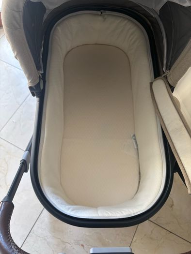 Uppababy Vista V2 in Liam colour