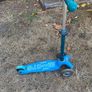 micro mini scooter blue/green Image 4