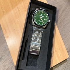 Men's wrist watch