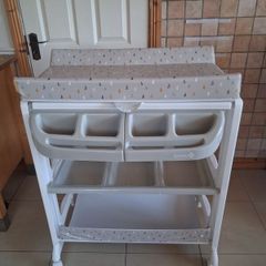 Baby Changing Table and Bath
