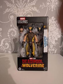 Marvel Legends - Deadpool and Wolverine - Brownsuit Wolverine Figure