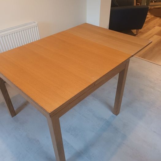 ikea bjursta extendable table