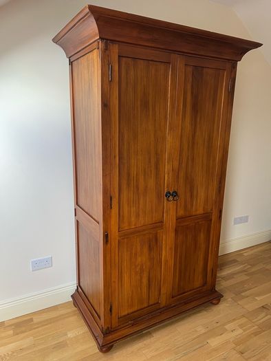 wardrobe