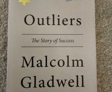 Malcolm Gladwell - Outliers