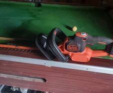 Hedge trimmer