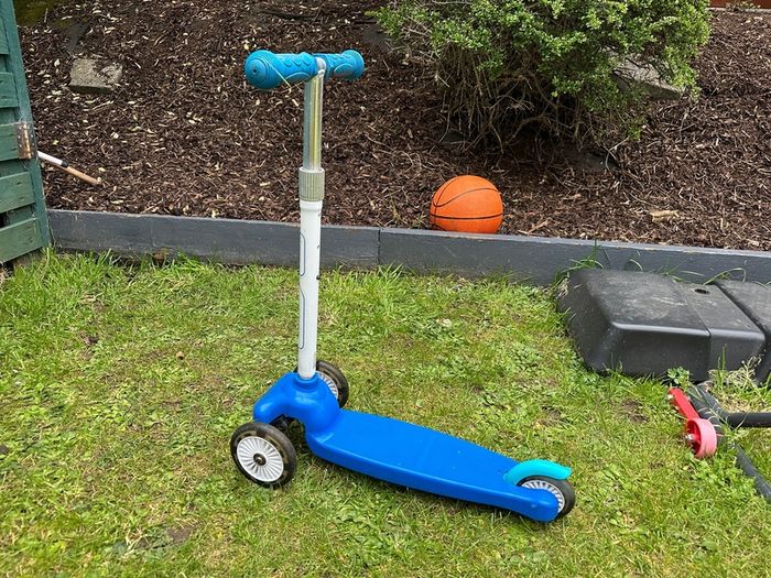 Garden toys