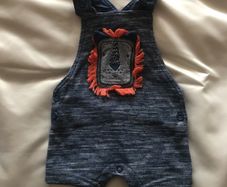short dungarees 0-3 mnts
