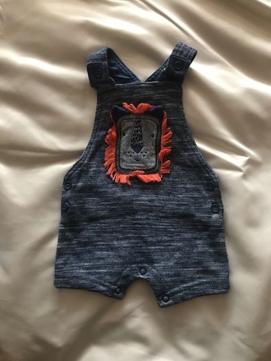 short dungarees 0-3 mnts