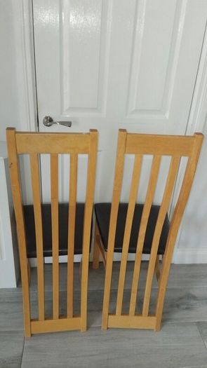 Table and 6 Chairs