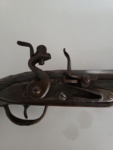 Antique flintlock pistol replica