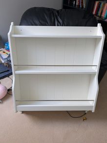 Wall display unit
