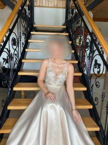 Simply Divine Champagne Debs  / Occasion Dress/ TY ball dress