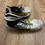 ASICS piranha runners Image 3