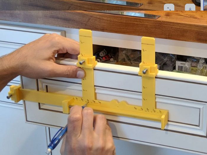 Cabinet handle installation jig