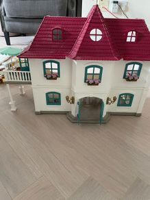 Schleich Lakeside Country House