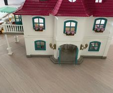 Schleich Lakeside Country House