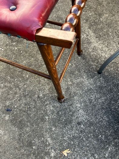 Vintage piano stool