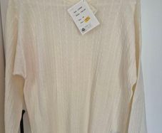 BNWT Castle of Ireland jumper, size 40