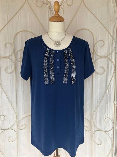 Ladies top
