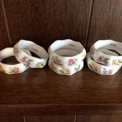 6 Very Pretty Floral China Napkin Rings