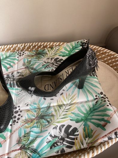 Decorated River island high heels