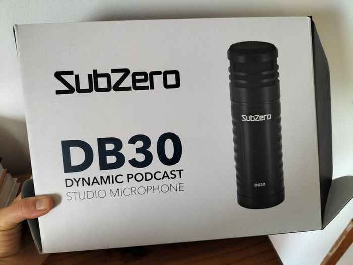 Subzero DB30 studio mic