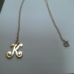 Gold pendant
